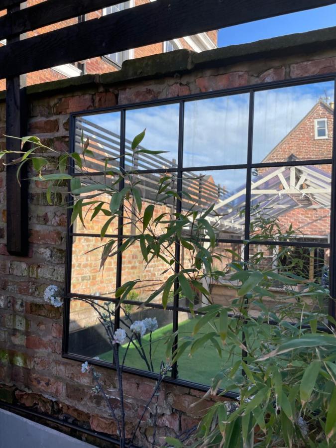 The Walled Garden At Cheshire Boutique Bathhouse Nantwich Exterior foto